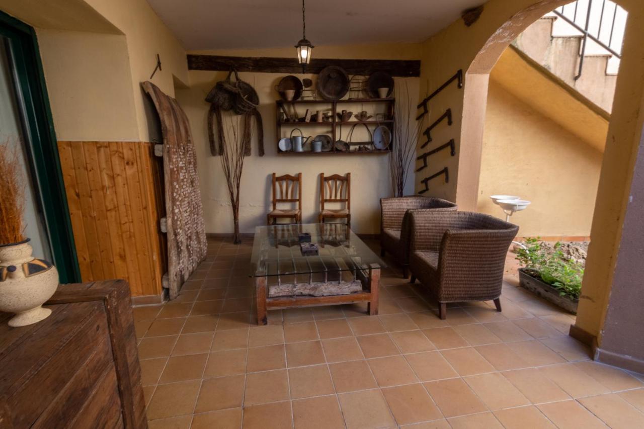 Casa De Nohales Guest House Exterior photo