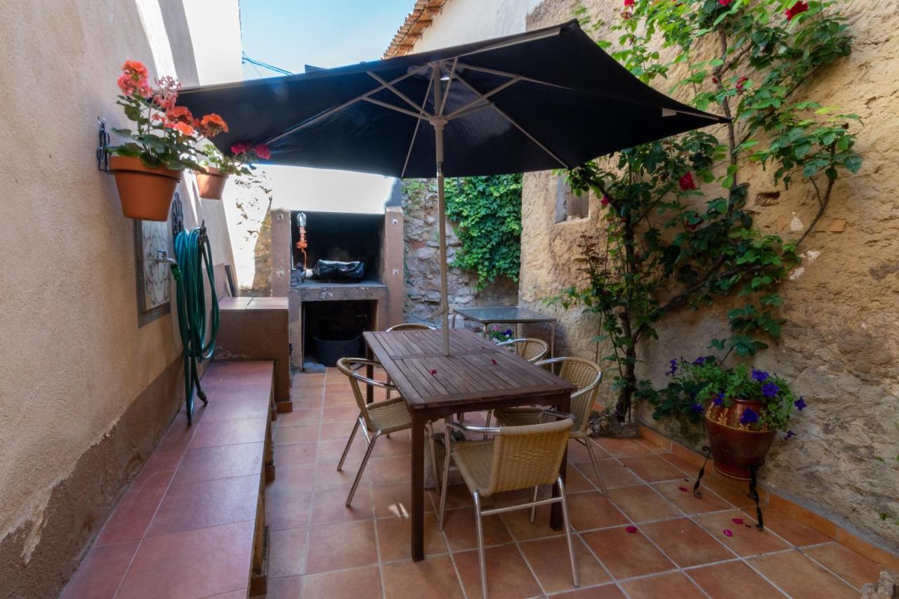 Casa De Nohales Guest House Exterior photo